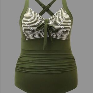 3X BloomChic Green One-Piece Swimsuit NWOT